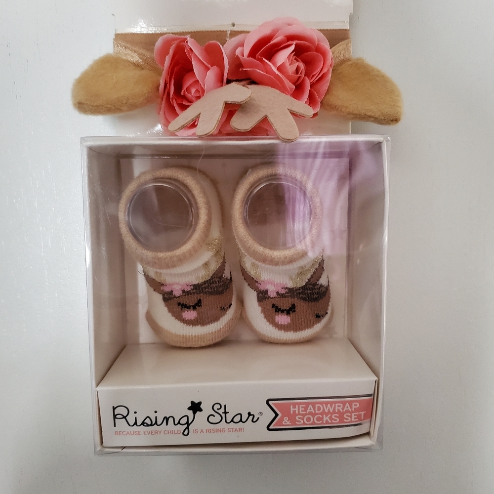 Headwrap and socks set